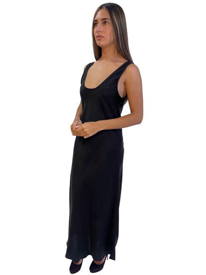 Silk Laundry Black Silk Scoop Dress. Size: S