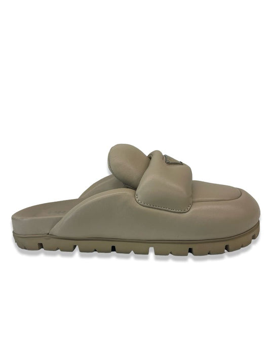 Prada Desert Beige Soft Padded Nappa Leather Sabots. Size: 37