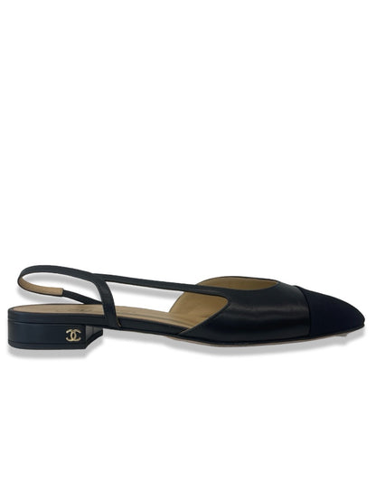Chanel Black Leather Slingback Flats. Size: 41.5 C