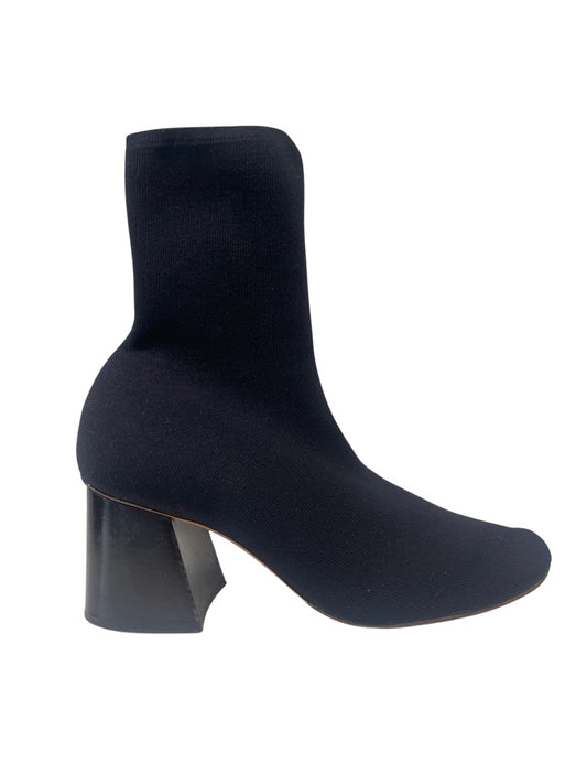 Celine Black Block Heel Round Toe Sock Boot. Size: 37