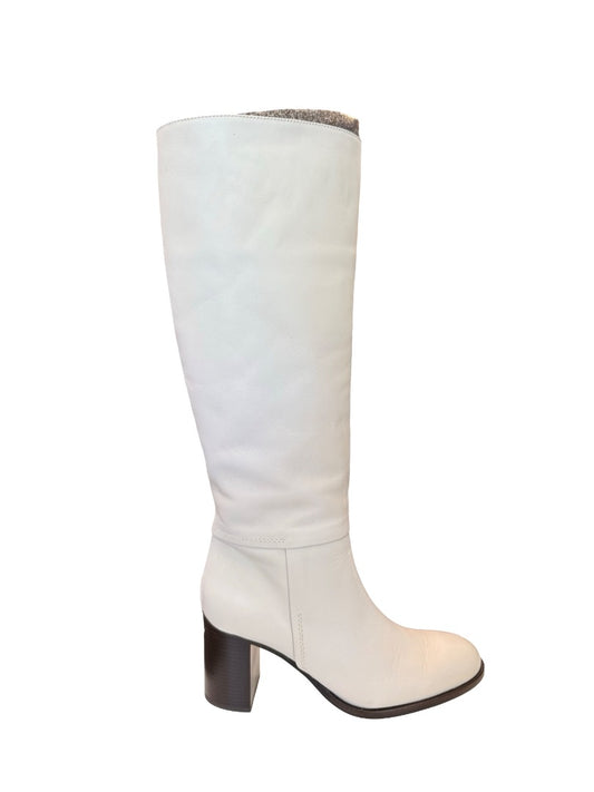 Husk Cream Knee High Leather Boots. Size: 39