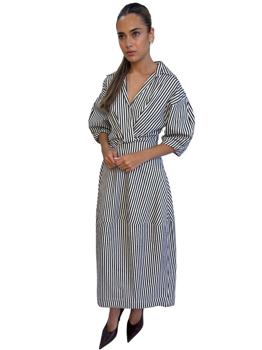 Camilla & Marc Black / White Flynn Cocoon Stripe Dress. Size: 8