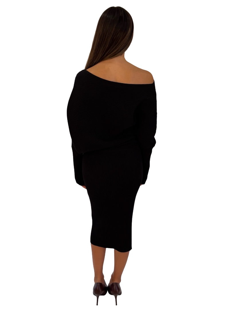 Reiss Black Ribbed Long Sleeve Assymetric Dress. Size: M