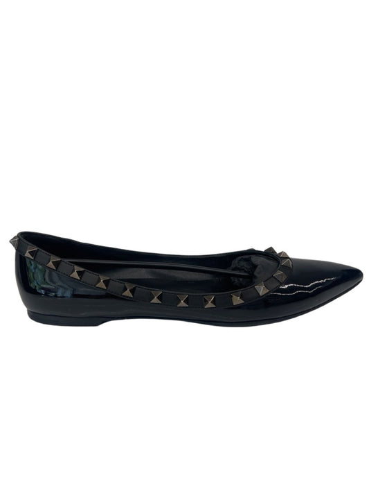 Valentino Garavani Black Patent Leather Rockstud Ballet Flats. Size: 37.5