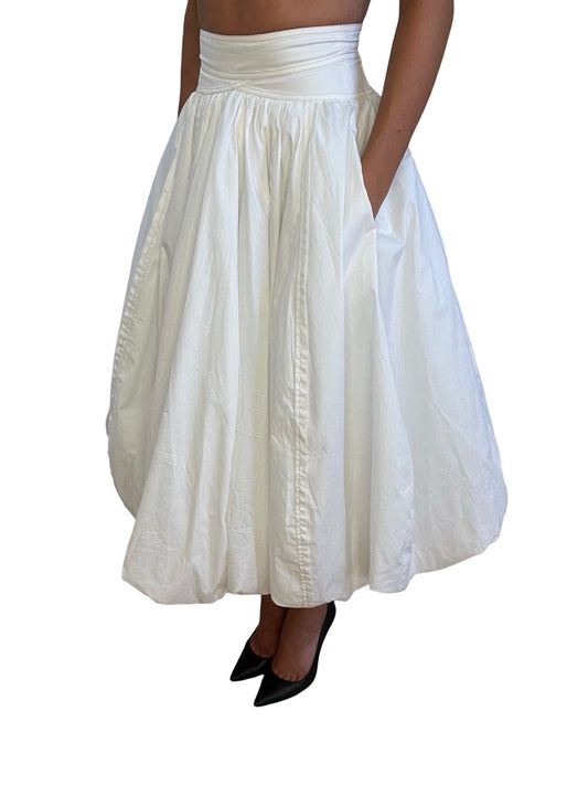 Aje White Long Bubble Skirt. Size: 6