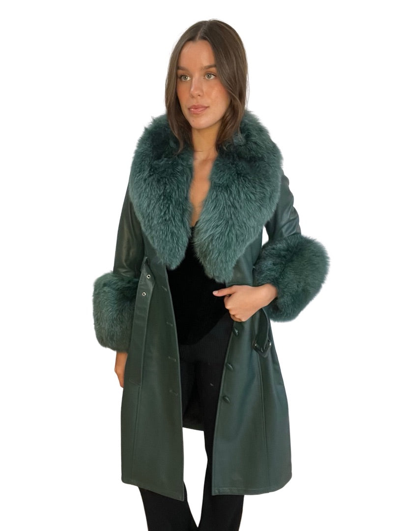 ZCRAVE Green Leather Coat w/ Fox Fur Trim. Size: M