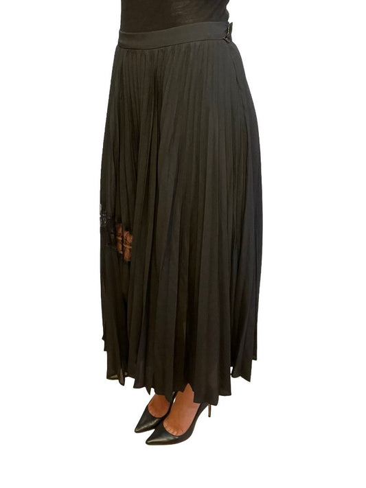 Husk Black Pleated Skirt w/ Lace Detailing. Size: 2