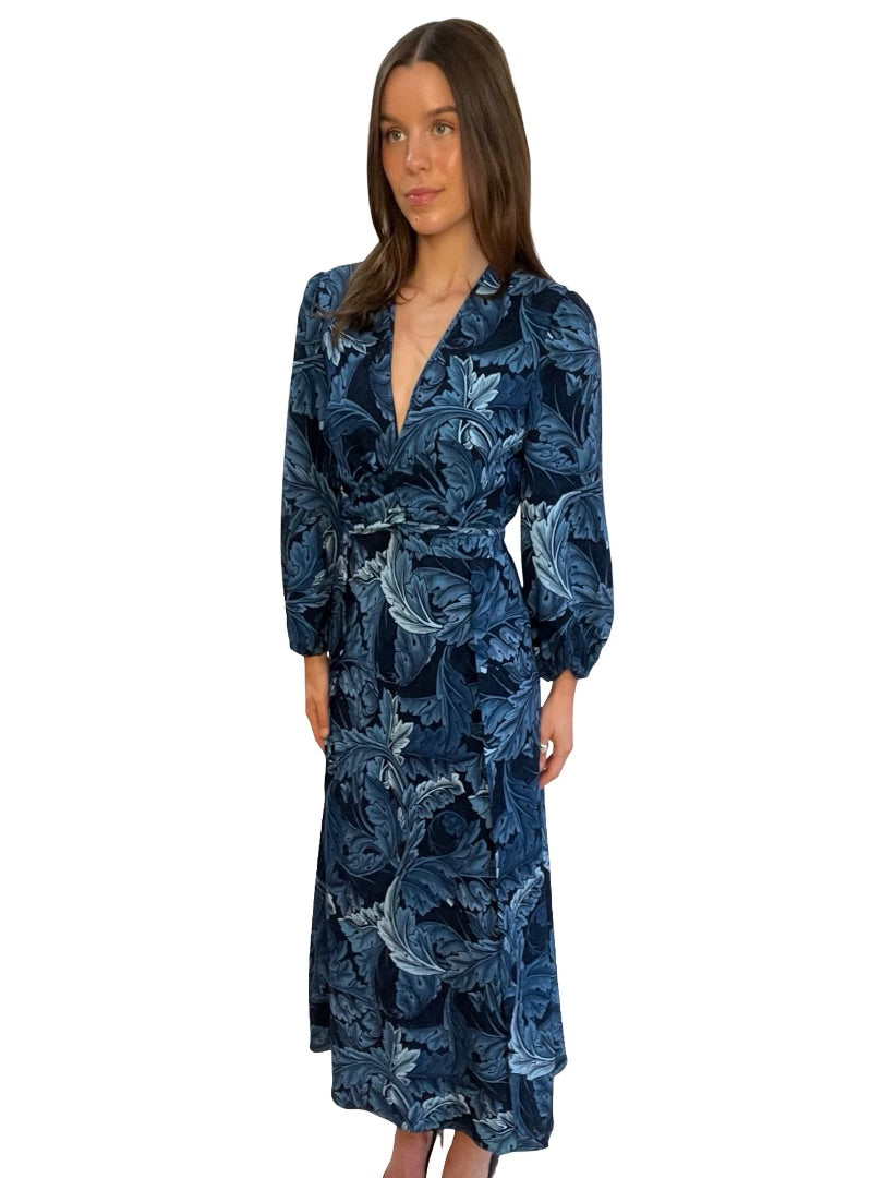 Scanlan Theodore Blue Leaf Print V Neck Dress. Size: 8
