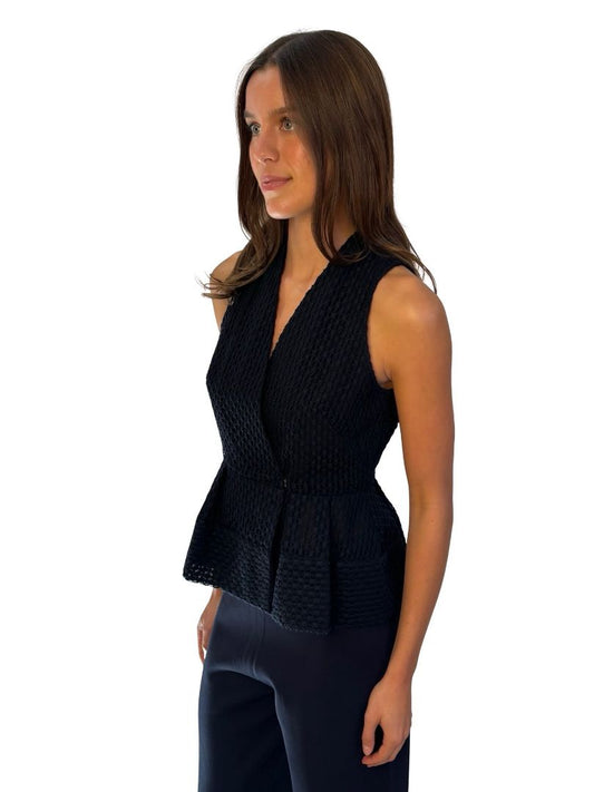 Scanlan Theodore Navy Textured Peplum Vest. Size: 10