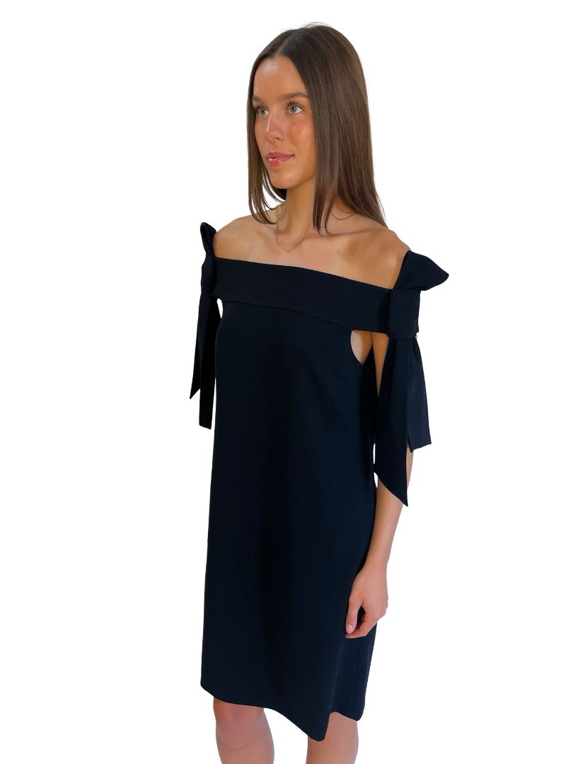 Tibi Black Shoulder Tie Dress. Size: 6