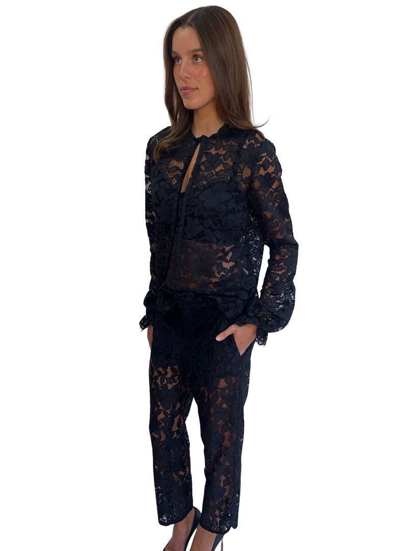 Scanlan Theodore Black Lace Top/Pant Set. Size: 10
