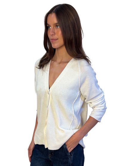 Gran Sasso Cream Wool Blend Cardigan. Size: 46