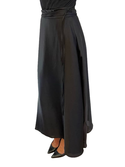 Orseund Iris Black Clothing. Size: XS