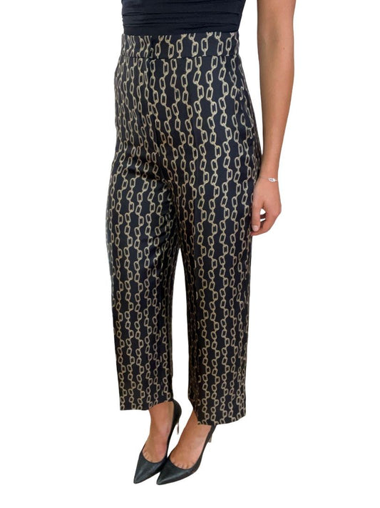 MaxMara Black Chain Print 3/4 Straight Leg Pants. Size: 2