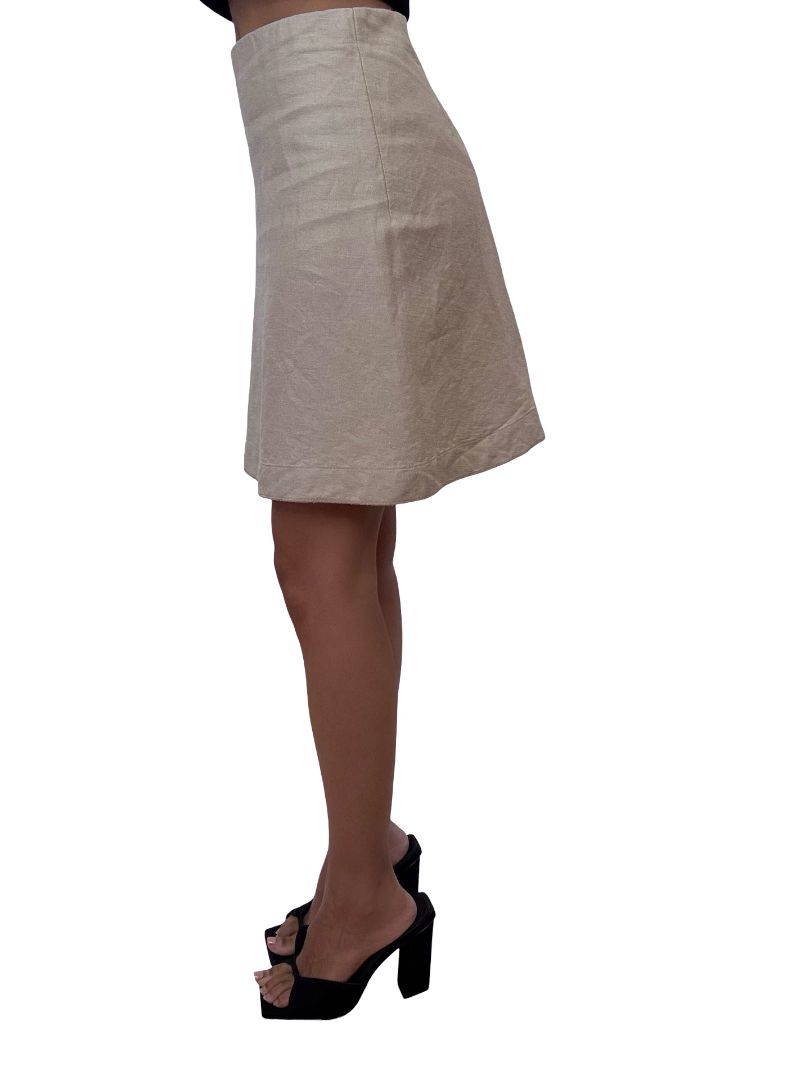 Scanlan Theodore Beige Mini Skirt. Size: 6