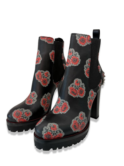 Alexander McQueen Black Poppy Heeled Low Boots. Size: 35