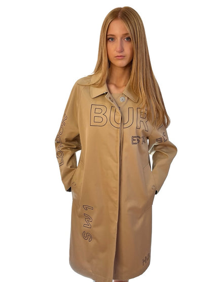Burberry Beige Garbadine Horseferry Trench Coat. Size: 4