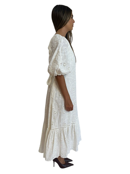 Aje White Embroidered Floral Eyelet Maxi Dress. Size: 4