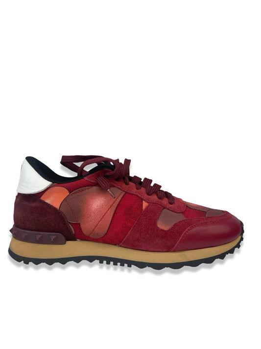 Valentino Garavani Burgundy Suede 'Rockrunner' Sneakers. Size: 39