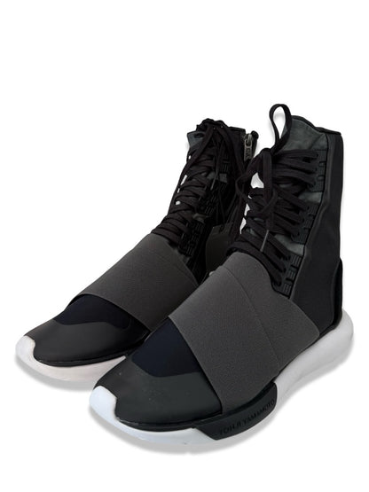 Y-3 Black 'Qasa Boot' Sneakers. Size: 6.5 M