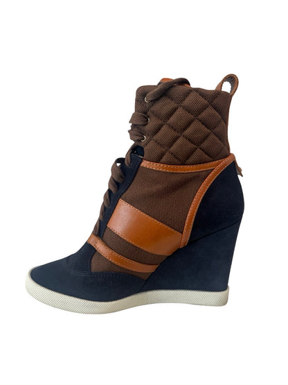 Chloe Navy / Brown/ Tan Suede Wedge Lace Up Sneaker Boots. Size: 39
