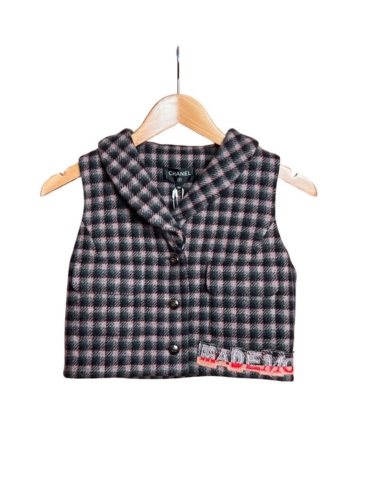 Chanel Pink Black Grey Wool Check Vest with CC Motif Appliqué. Size: 34