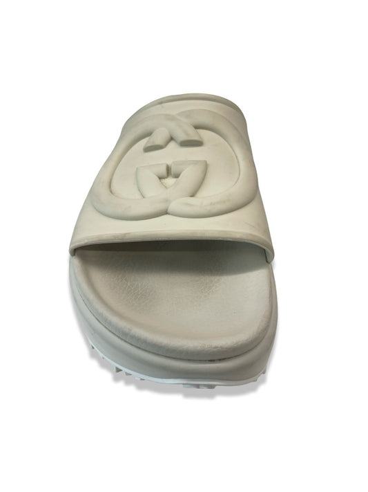 Gucci Cream Rubber Platform Slides. Size: 37