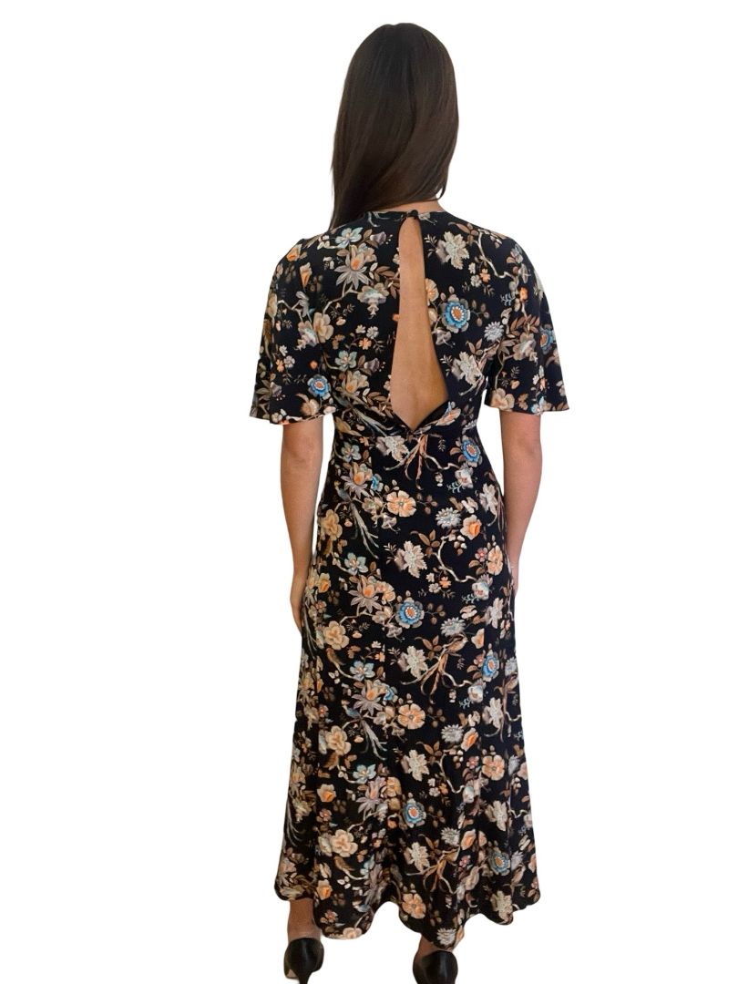 Les Reveries Black / Multi-colour Short Sleeve Print Dress w/ Slits. Size: 0