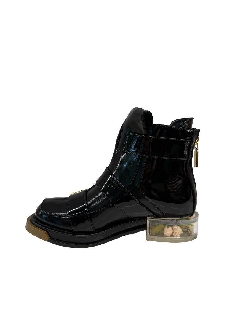 Alexander McQueen Black / Gold Buckled Flower Boot. Size: 37