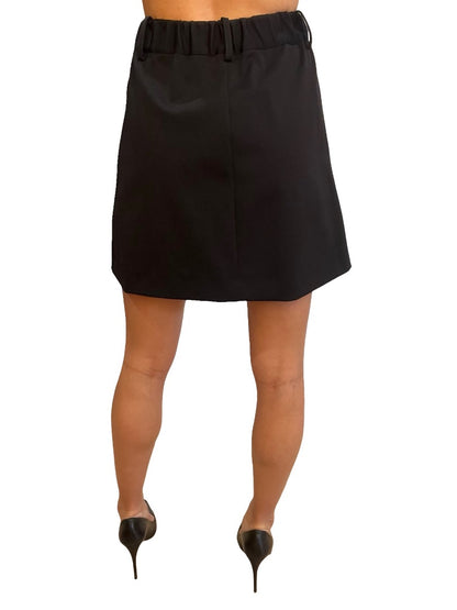 Scanlan Theodore Black Mini Skirt. Size: 6