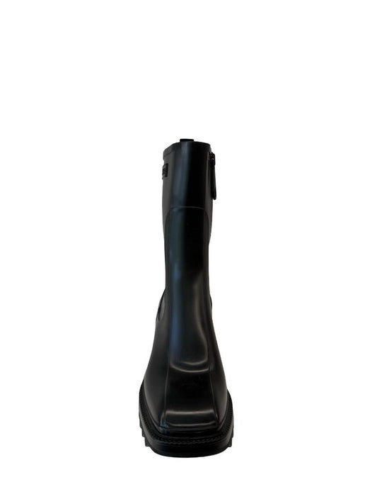 Chloe Black Betty Rain Boots. Size: 38