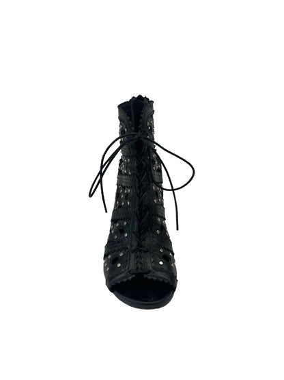 Stuart Weitzman Black Studded Cut Out Heel Boots. Size: 37