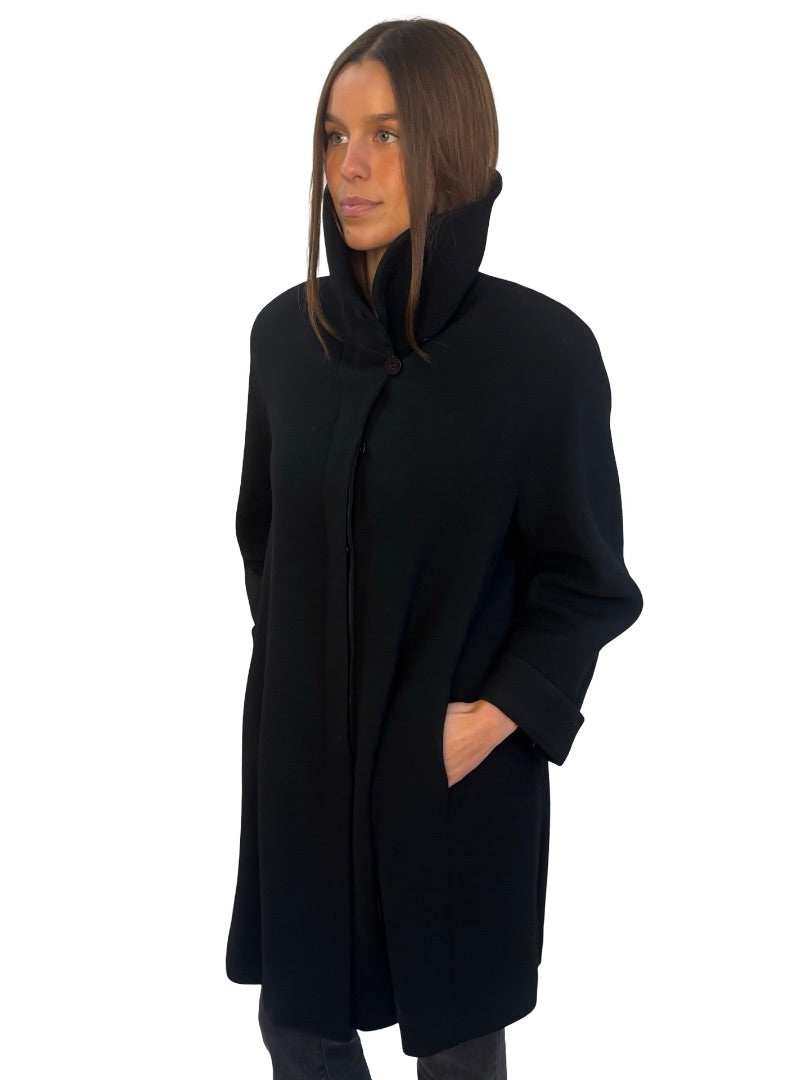 MANI Black Wool Coat. Size: 38