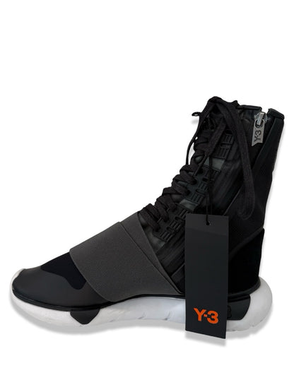 Y-3 Black 'Qasa Boot' Sneakers. Size: 6.5 M