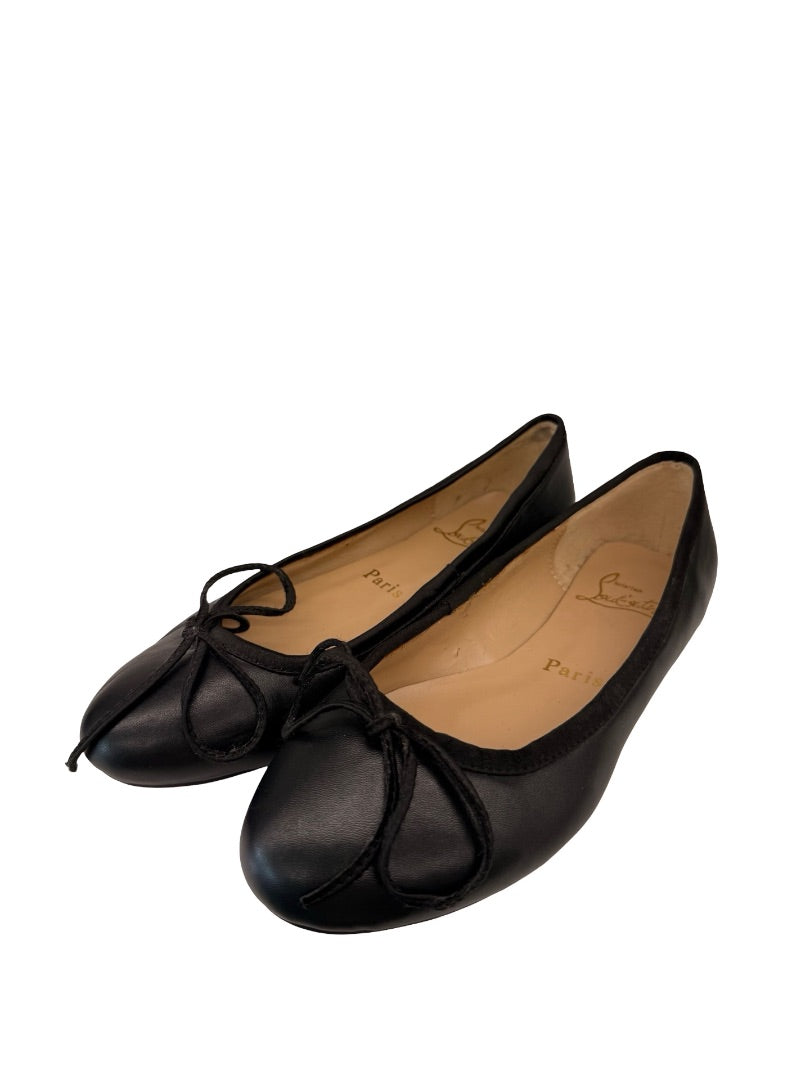 Christian Louboutin Black Leather Ballet Flats. Size: 42