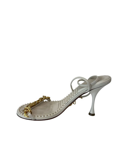 Bottega Veneta White Ball & Chain Sandal Heels. Size: 39