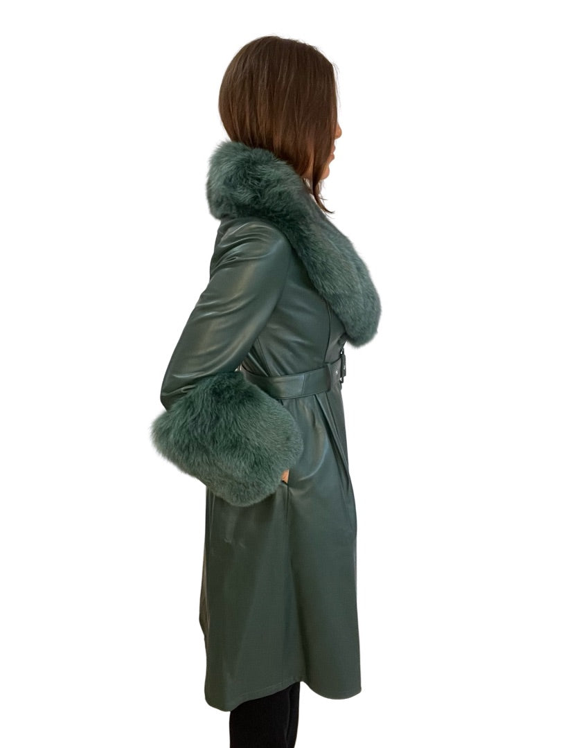 ZCRAVE Green Leather Coat w/ Fox Fur Trim. Size: M