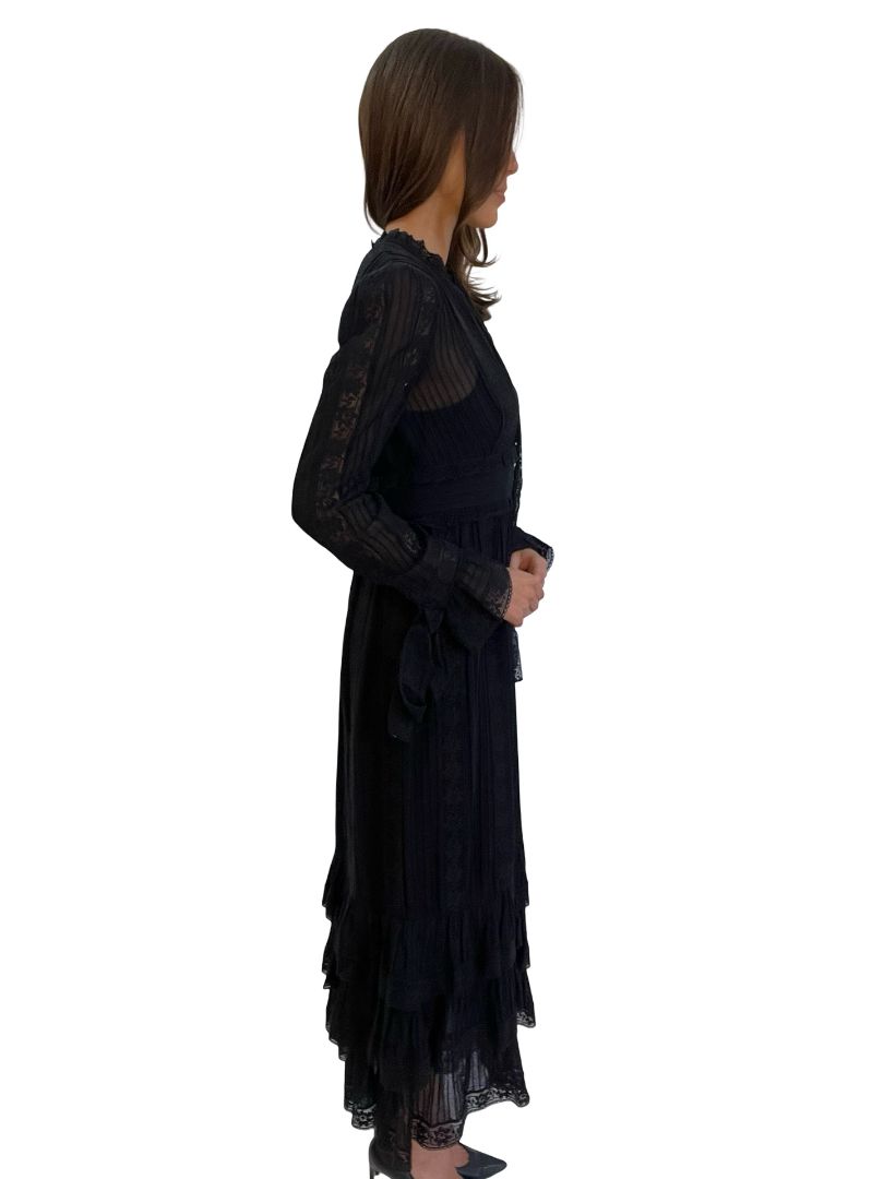 Zimmermann Black Pleated Lace Maxi Dress. Size: 2