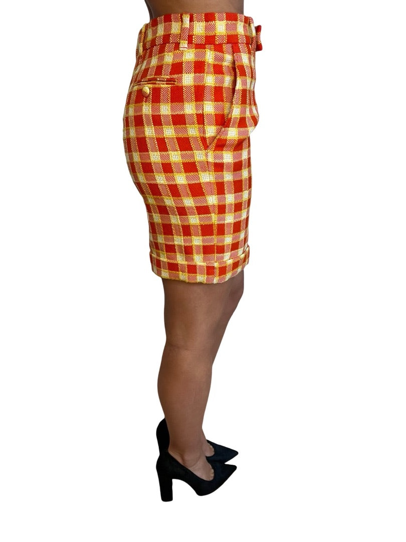 Gucci Red / Yellow Fancy Tweed Damier Shorts. Size: 40