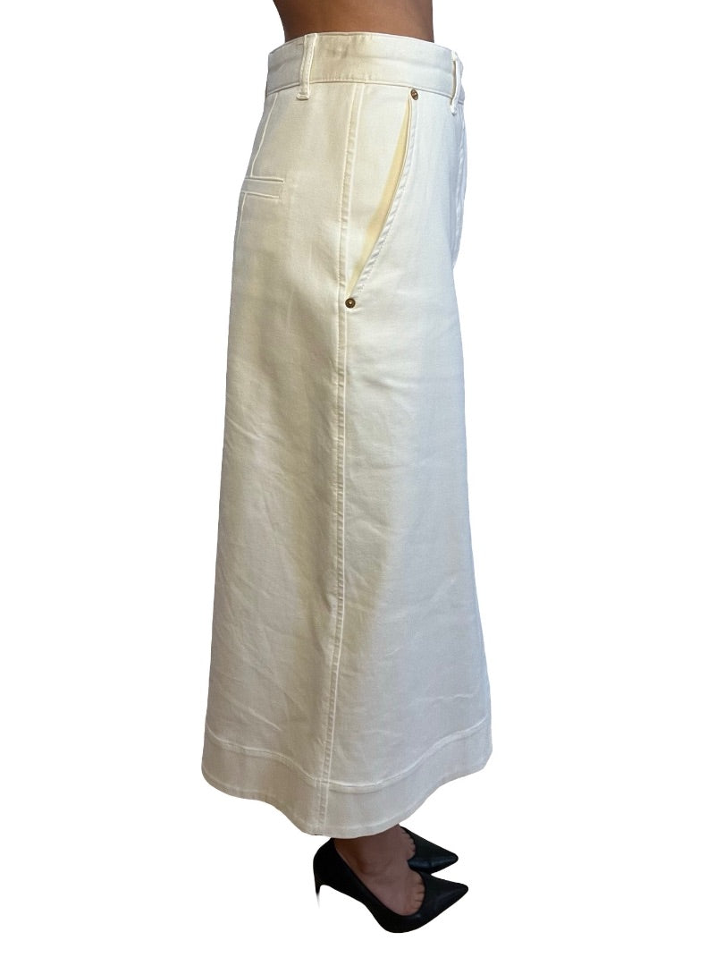 Scanlan Theodore Off-White Maxi Skirt w/ Front Slit. Size: 8