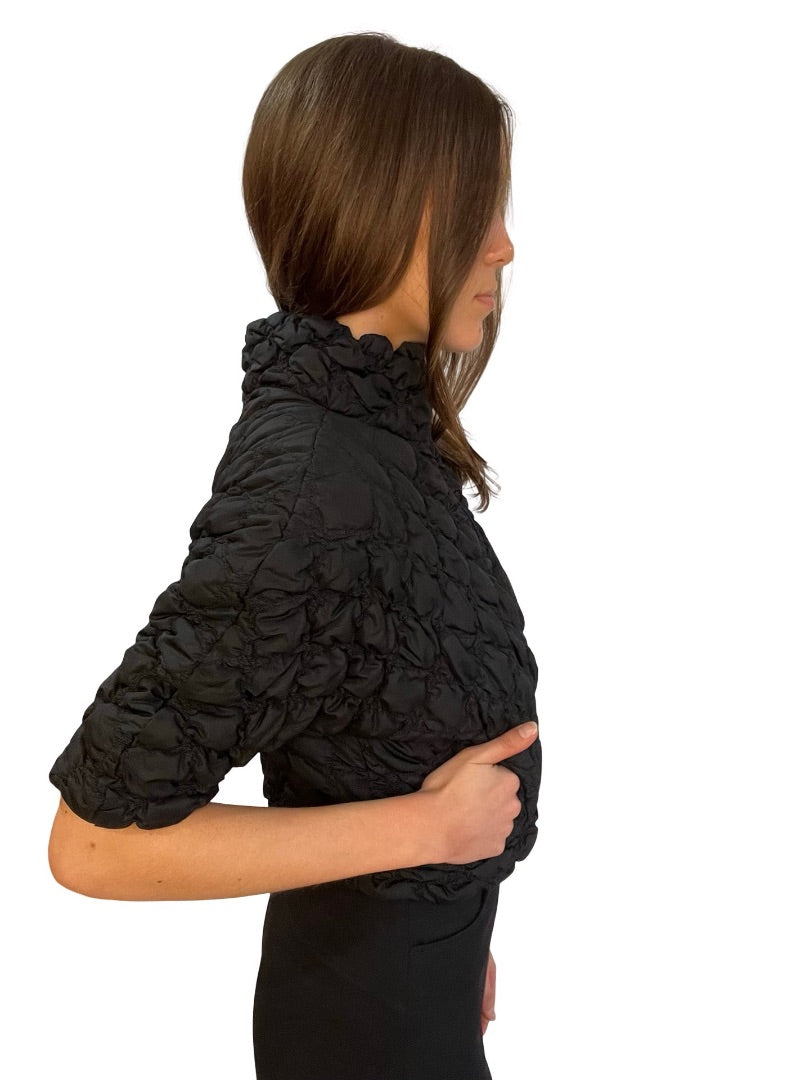 La Fée Marabutée Black Quilted Puffer Cropped Short Sleeve Vest. Size: 38