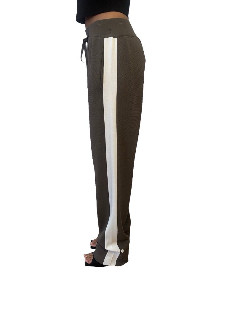 RAW by RAW Sage Knit Lounge Pant w/ White Stripe. Size: 2