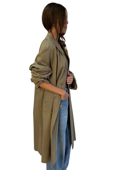 Burberry Khaki Cotton Trench Coat. Size: M