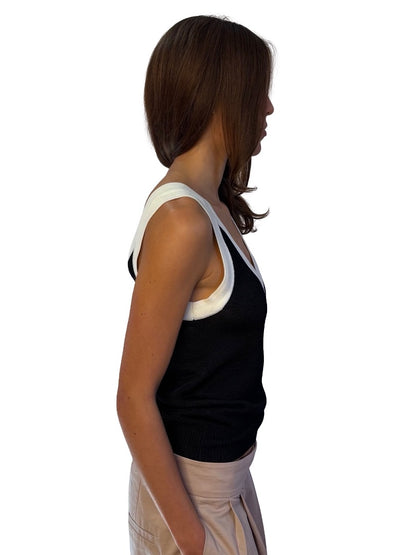 Reiss Cream/Black Two Tone Knit Singlet. Size: S