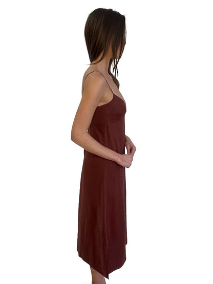 Scanlan Theodore Burgundy Heart Neckline Linen Maxi Dress. Size: 6