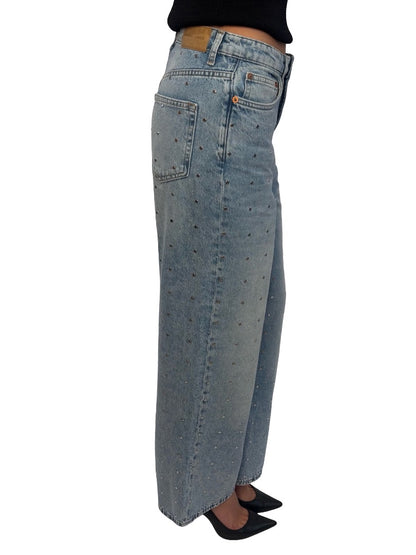SAMSØE Blue Light Wash Silver Studded Jeans. Size: 25/30