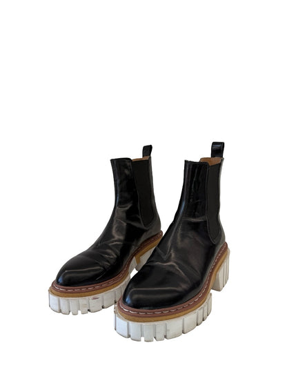 Stella McCartney Black Emilie Boots. Size: 8