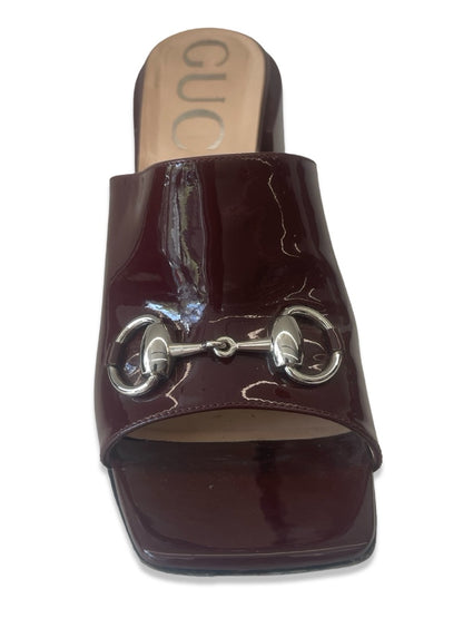 Gucci Burgundy Patent Block Heel w Horsebit. Size: 38.5