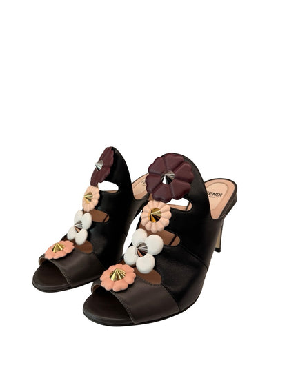 Fendi Black Leather 'Flowerland' Applique Mules. Size: 38