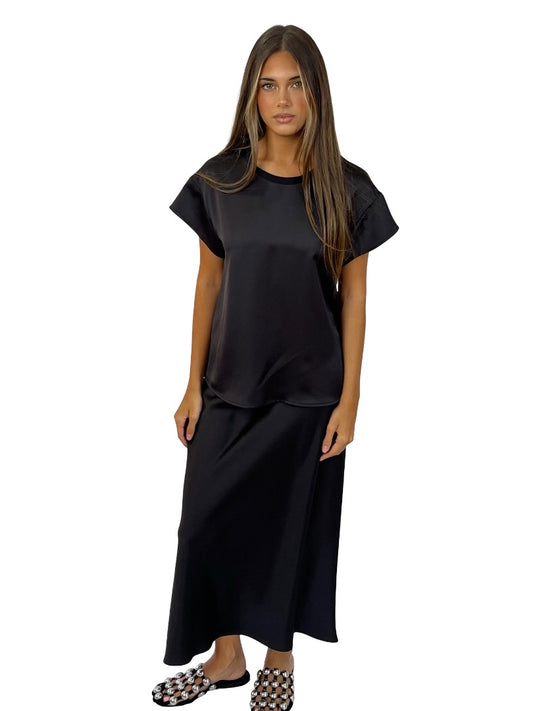 Veronika Maine Black Satin Top/Skirt Set. Size: 6